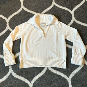 Abercrombie & Fitch Notch Neck Sweater